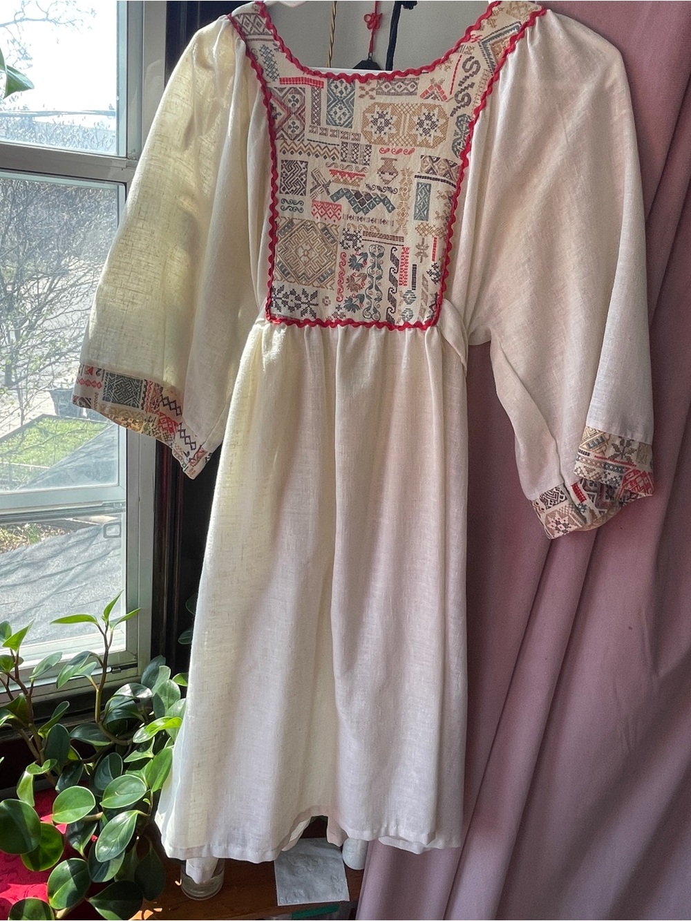 White Linen Patterned Folk Dress - Picture 2 of 5
